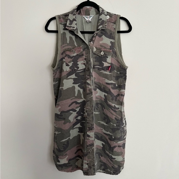 Hard Tail Camouflage Shirt-Dress. - Picture 2 of 9